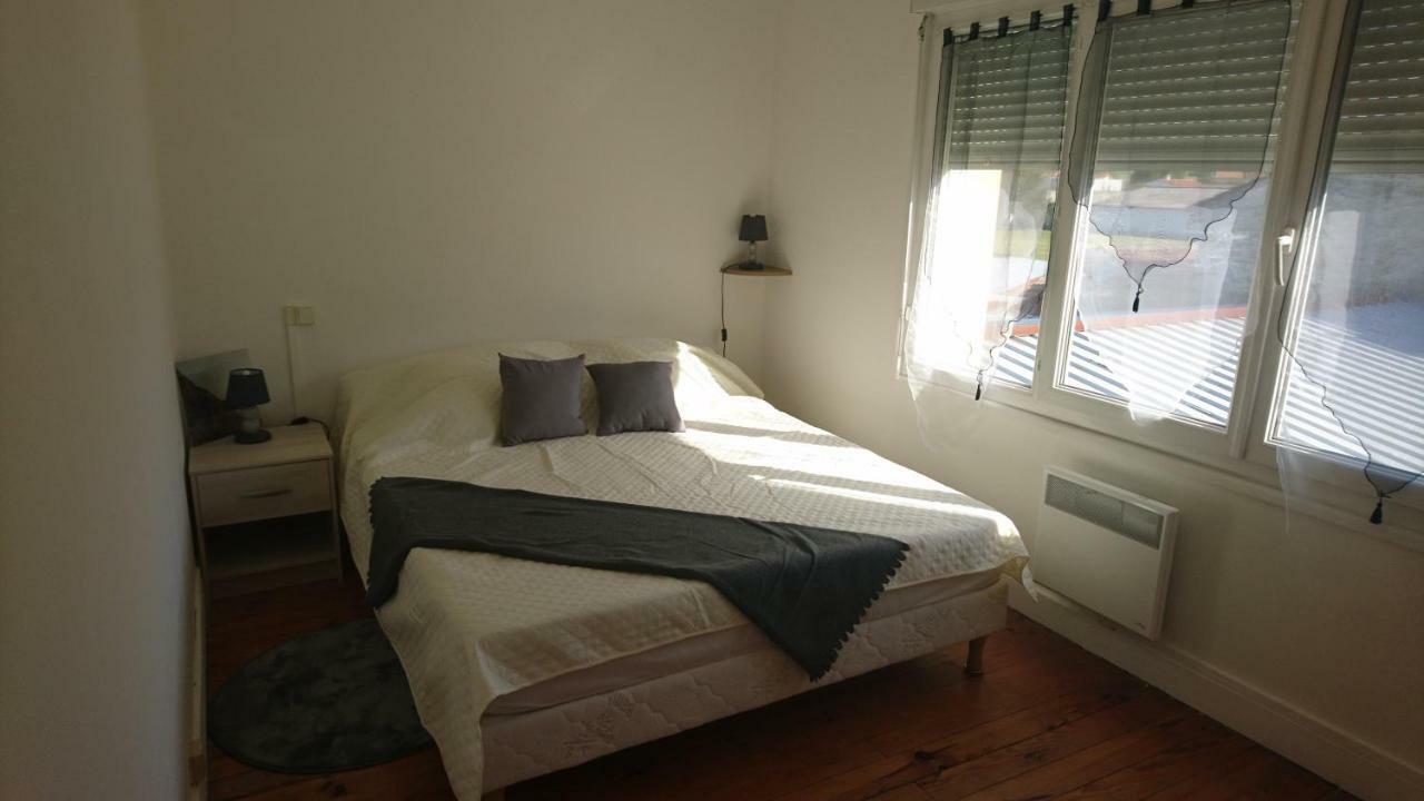 De 79 M² A 500 Metres De La Cure Jonzac